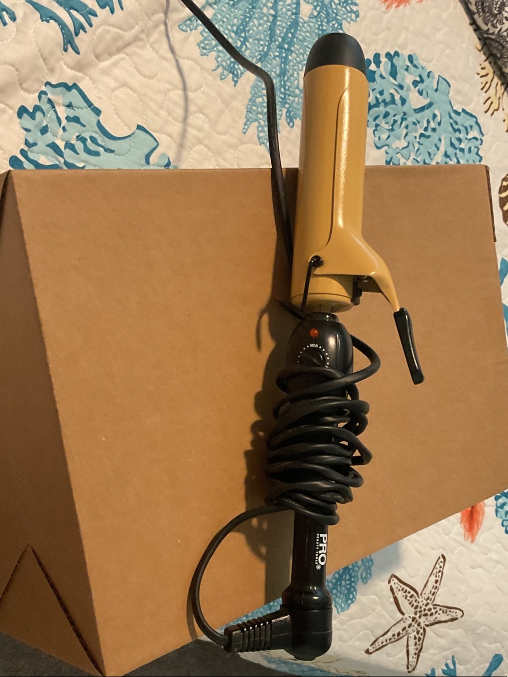 Gold Curling Iron - Gold and Black
